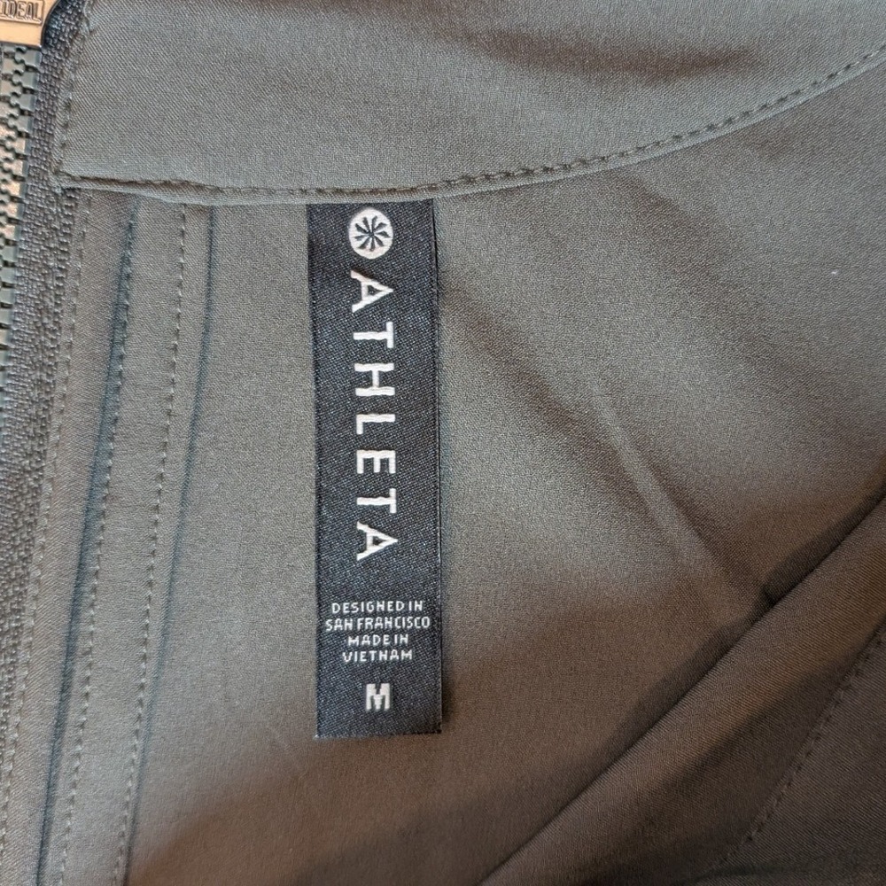 Athleta Topanga Jumpsuit Women M Gorpcore Utility Wide Leg Sleeveless V-Neck - Picture 3 of 11